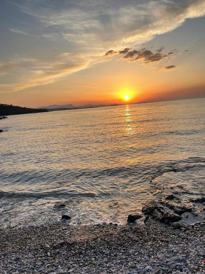 Ni Marin Hotel Milas Buitenkant foto