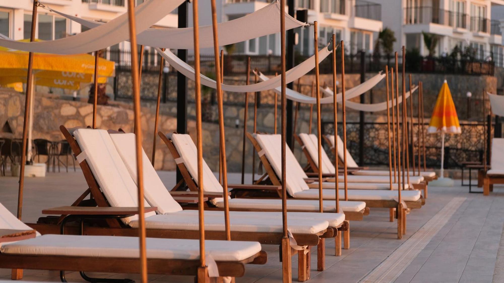 Ni Marin Hotel Milas Buitenkant foto
